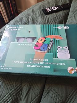 Smart watch & AI Glasses & earbuds