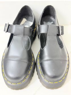 Dr. Marten’s Black Platform Mary Jane  Shoes size 6
