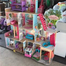 KidKraft Doll House 