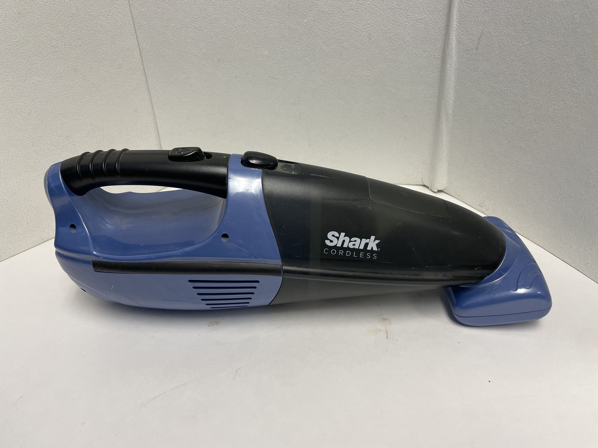 Shark Cordless Handheld Pet Perfect Vacuum Dust Bin SV75Z_N Tested