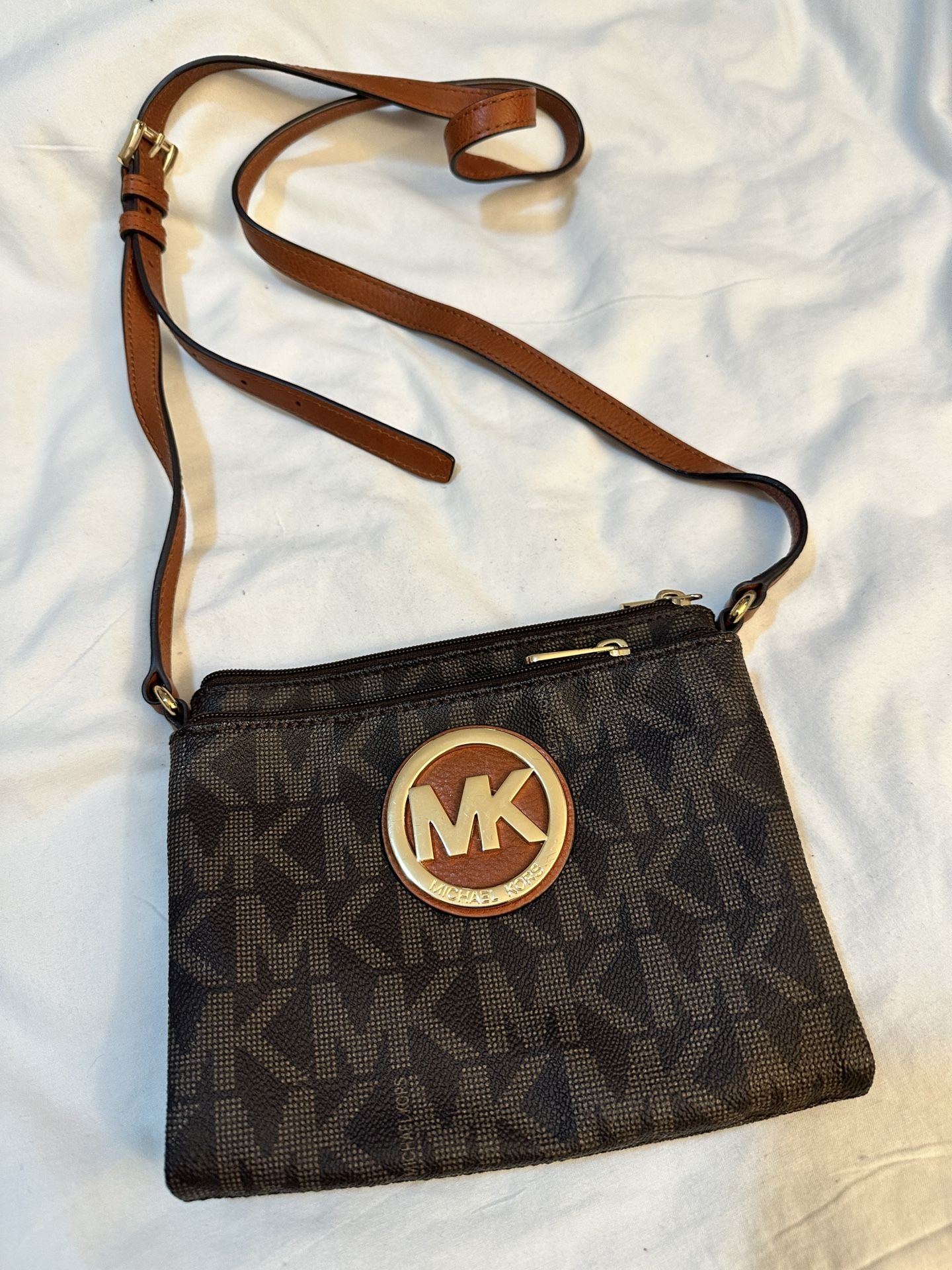 Michael Kors Mini Crossbody