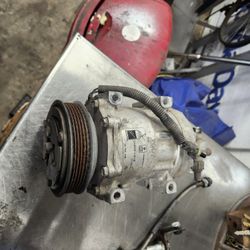 AC COMPRESSOR 