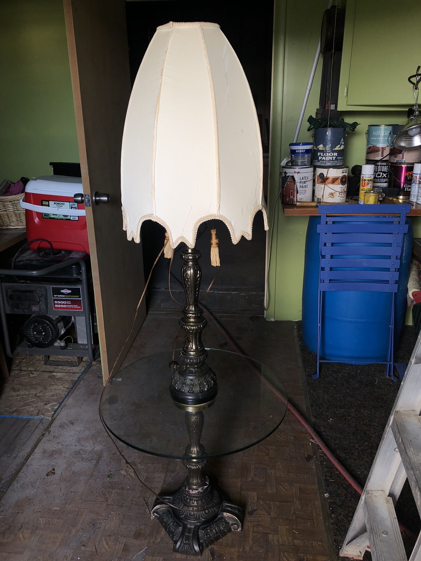 Floor lamp coffee table