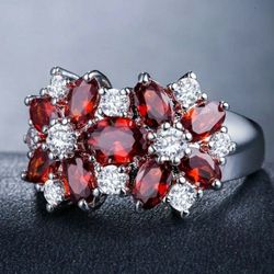 Beautiful! Light Brown-Burnt Orange Garnet size 8 💎💍🎁🎀