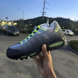Nike Air Max 95 OG Big Bubble Neon - Size 11.5