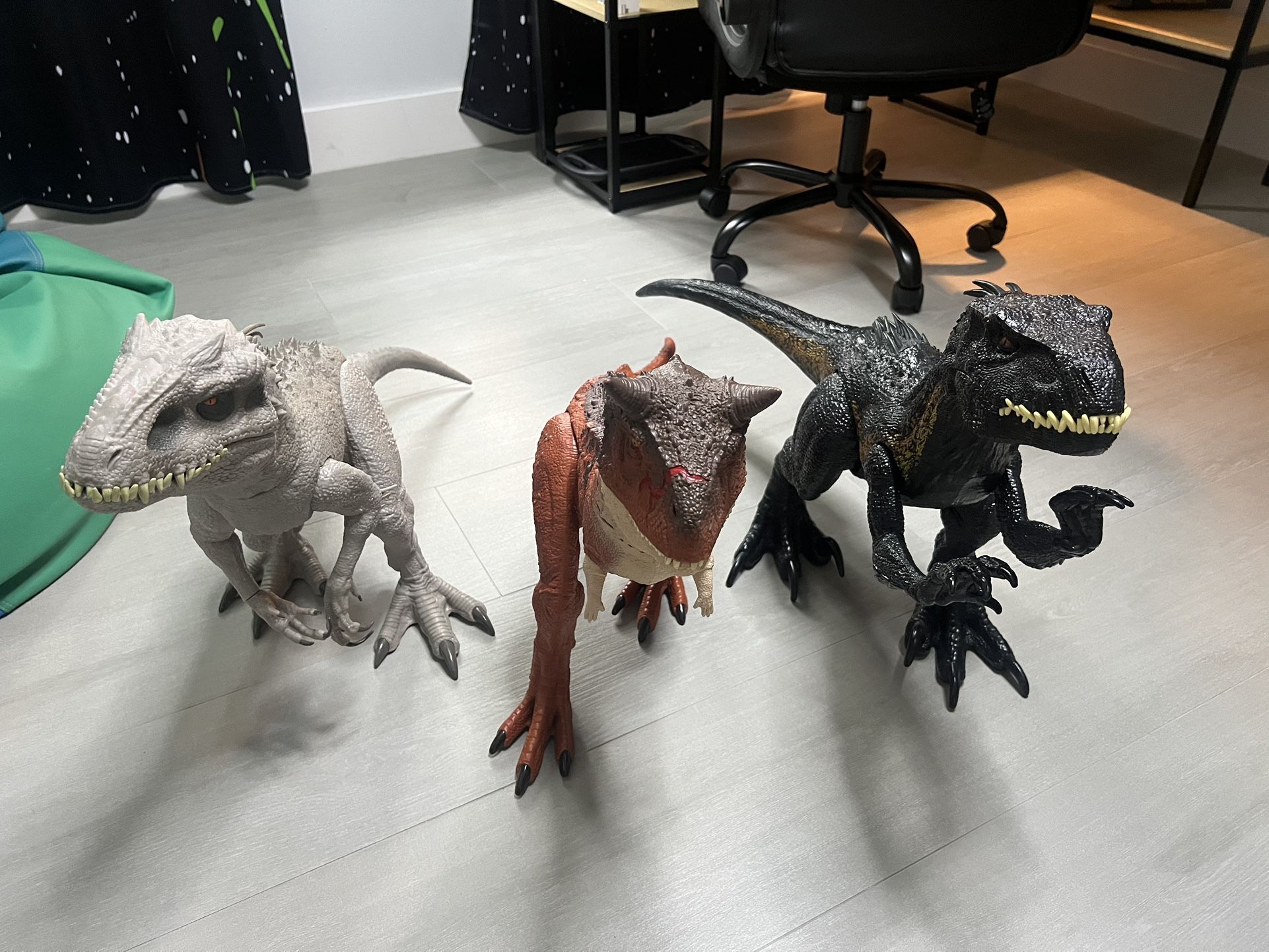 Authentic Jurassic World Colossal Dino Figures (Approx 3 feet long) must purchase all. Like new