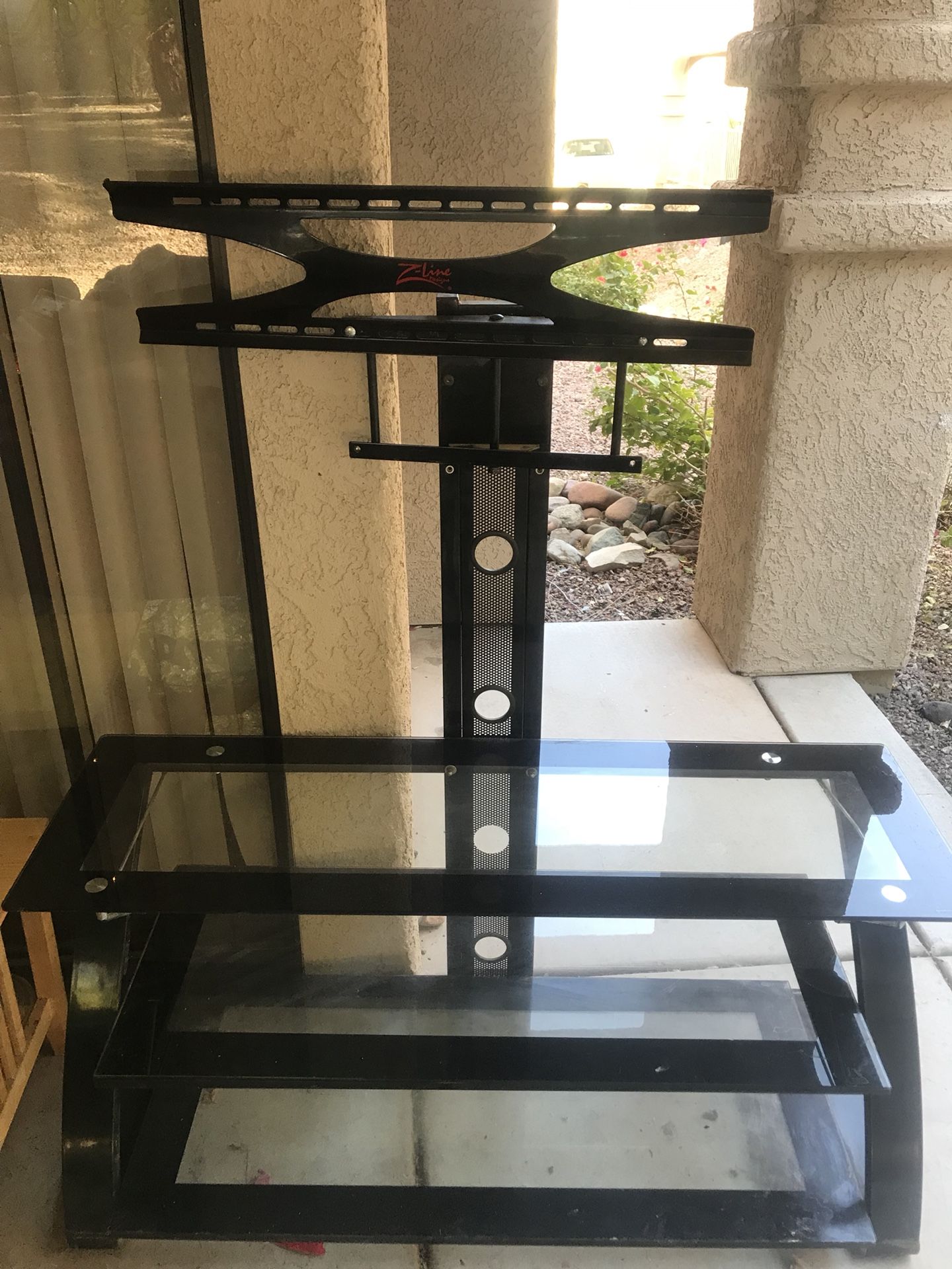 Tv stand Zline up to 70 in