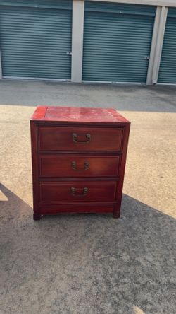 Night stand for sale!