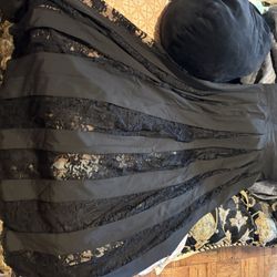 Medium Hot Topic Skirt Black And Brand New 