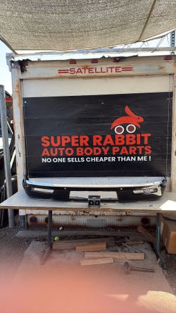 2022 Wagoneer Bumper Rear Lower Valance OEM 2026