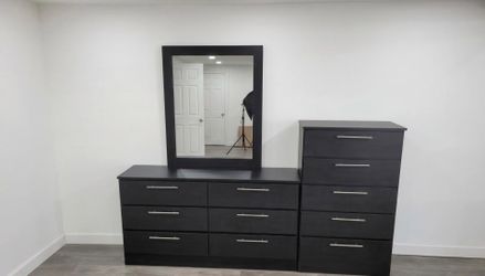 Dresser Whit Mirror And Chest  - Cómoda Con Espejo Y Gavetero