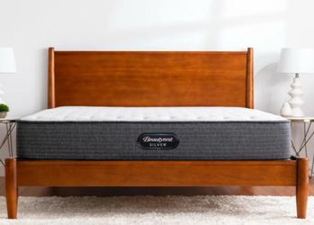 (Needs to go this week) Silver BRS900 11.75" Medium Firm Mattress Queen + Bed Box
