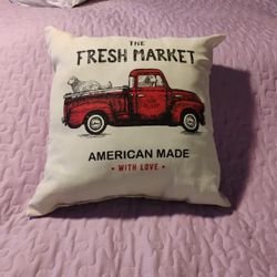 SMALL PILLOW 