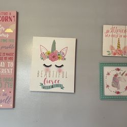 Girls Unicorn Wall (4) Paintings