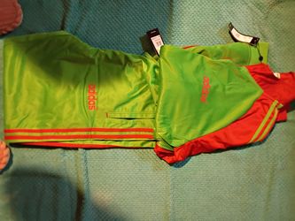 NEW ADIDAS TRACKSUIT GREEN AND RED 