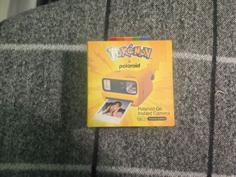 Polaroid pokemon camera, pikachu