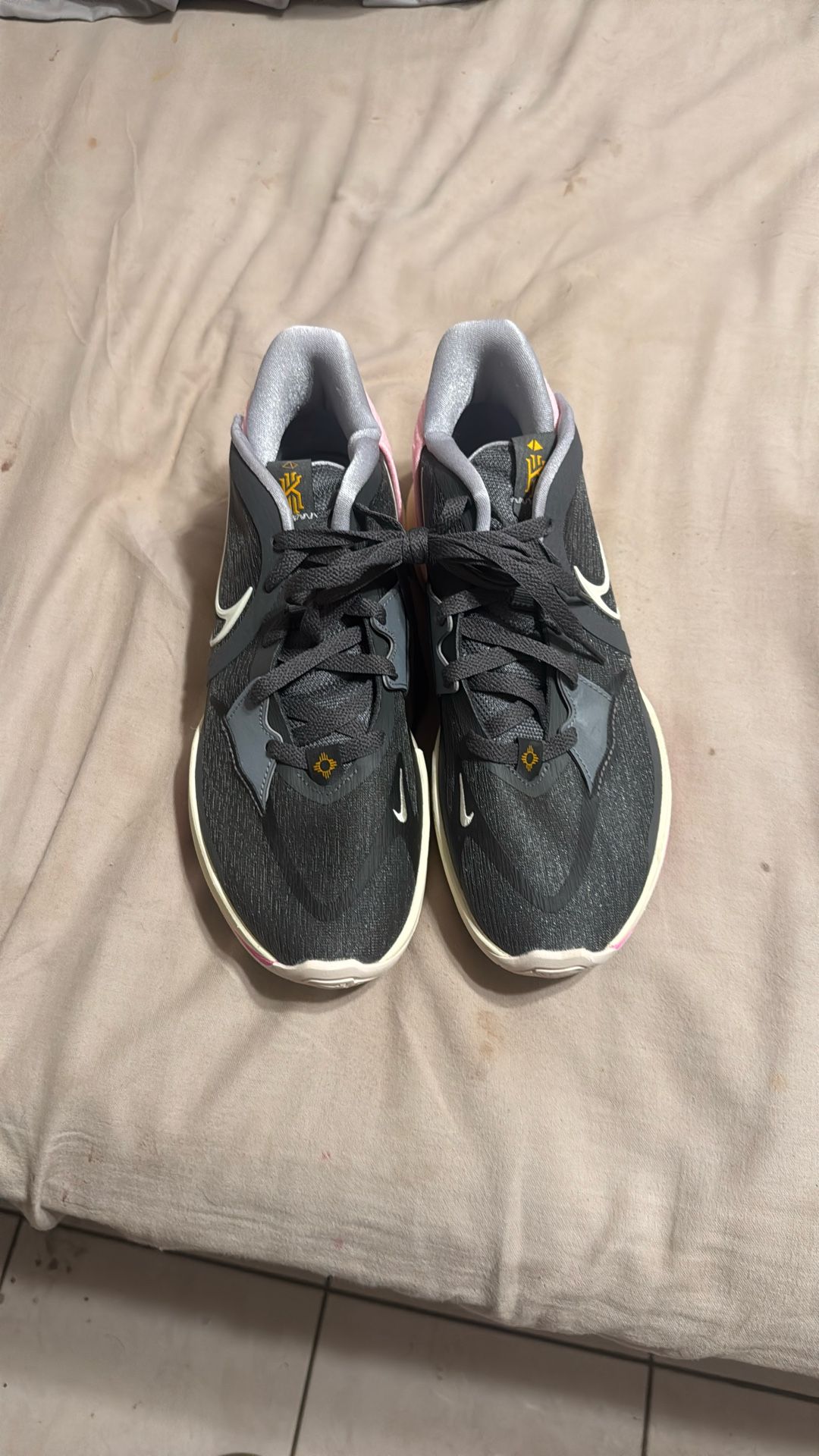 Nike Kyrie Irving Shoes