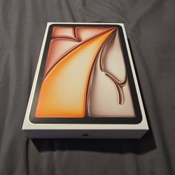 2026 iPad Air 11 Inch M4 Chip 256GB Starlight Sealed Box – $579