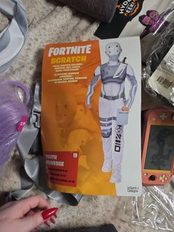 Fortnite scratch costume