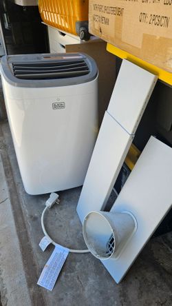 BLACK+DECKER Portable Air Conditioner, 8,000 BTU and Window Kit (No Remote)