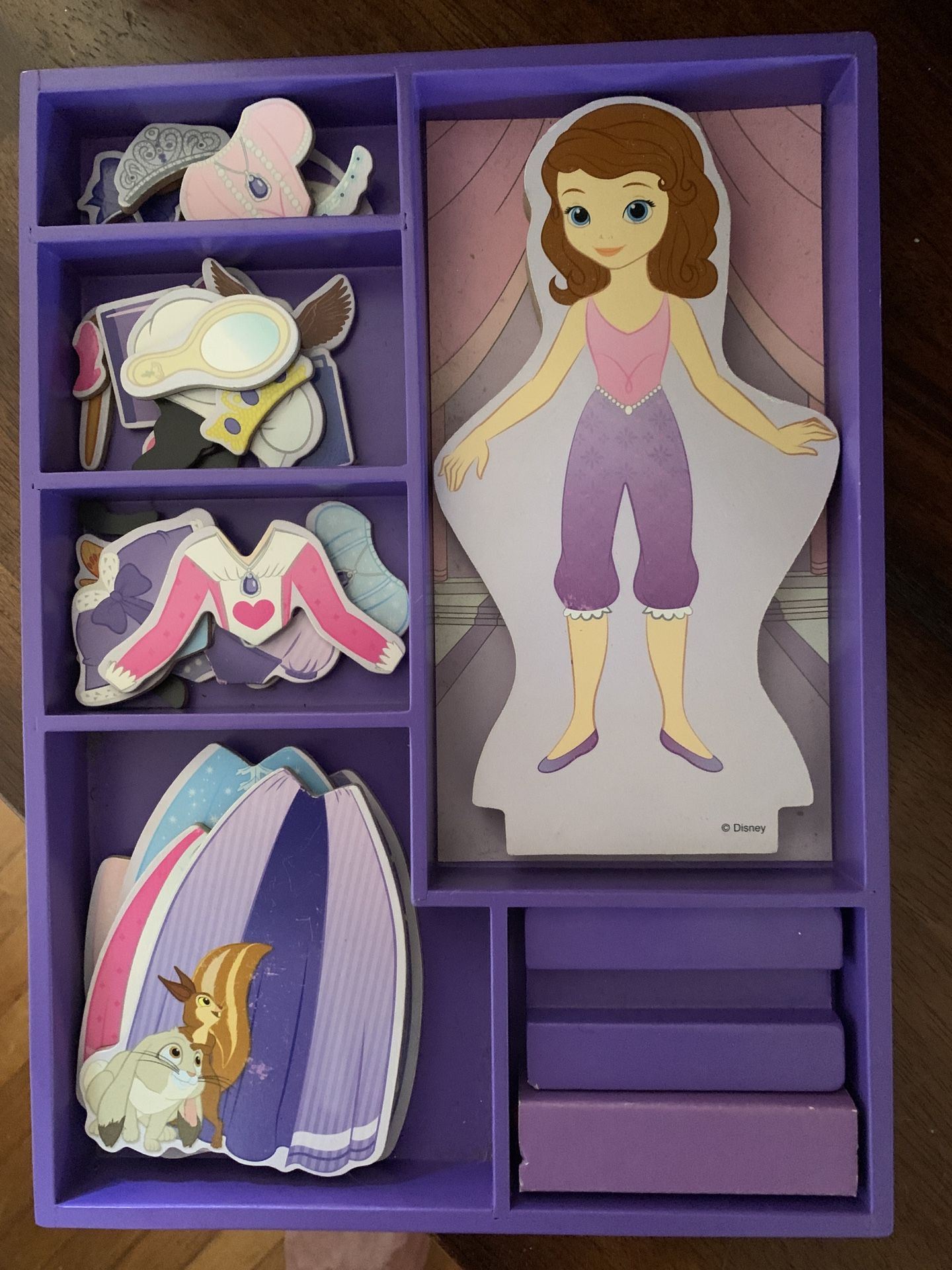 Mag Sofia マグ.ソフィア Magnetic Dress Up Sofia First - Toy Box Michigan