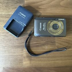 Canon PowerShot ELPH 100 HS 12.1MP Digital Camera