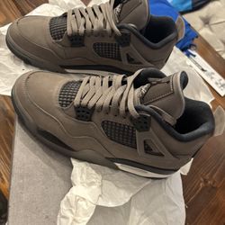 Jordan 4s