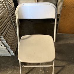 White Folding Chairs  For S,a,l,e