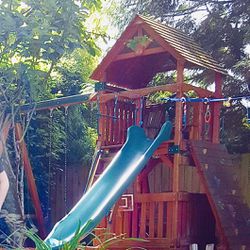 Premium Redwood Play Structure from Kids Backyard Store