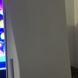 Selling Ps5 And Ps5 Controller 