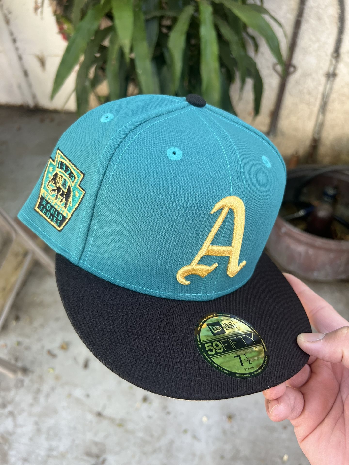 New Era Philadelphia Athletics Fitted Hat Size 7 1/2