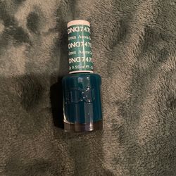 DnD Nail Polish