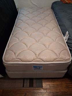Cama twin