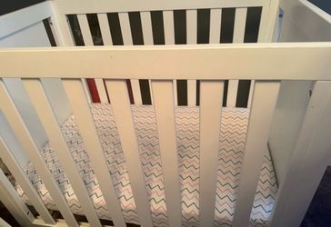 MINI CRIB