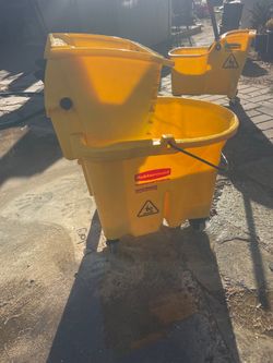 Commercial Mop Bucket