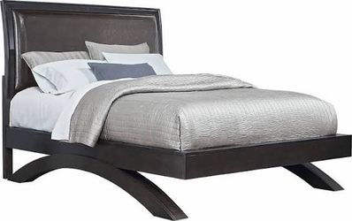 Queen bedroom set