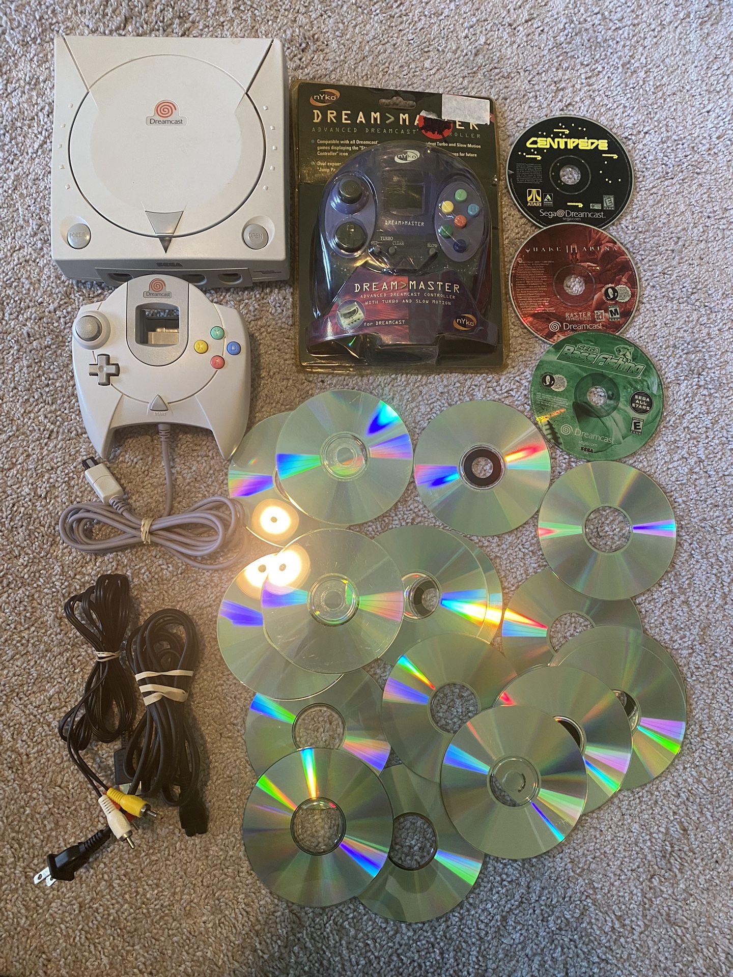 Sega Dreamcast + 20 Games (read Description)(hablo Espanol)