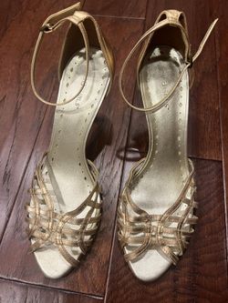 Gold BCBG Heels. Size 9