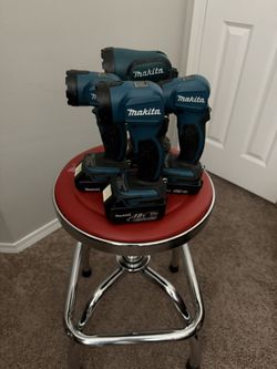 MAKITA FLASHLIGHTS 🔦 VERY GOOD CONDITION 