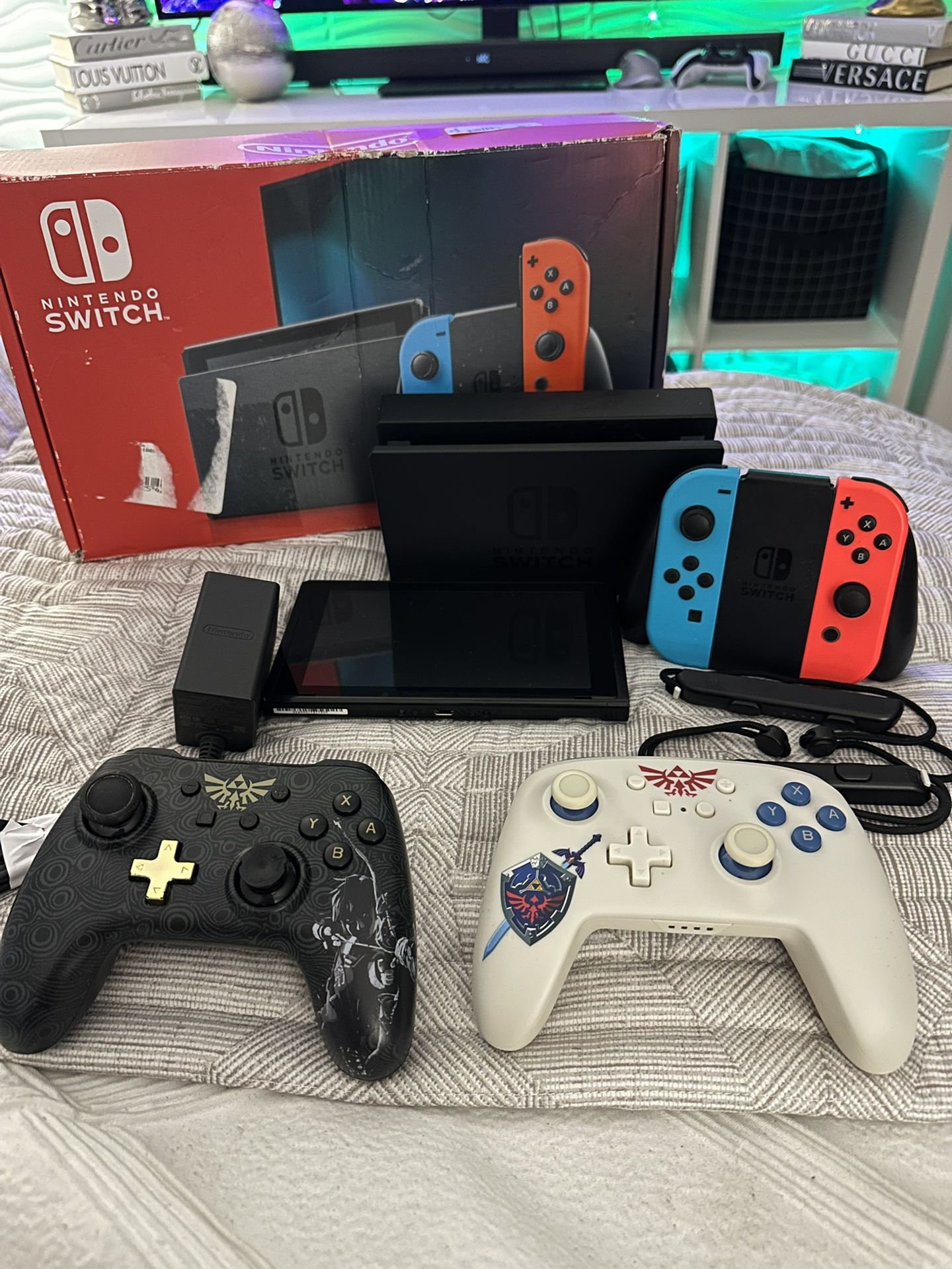 Nintendo Switch 32GB Console Bundle – Neon Joy-Cons + Dock + 2 Zelda Controllers 