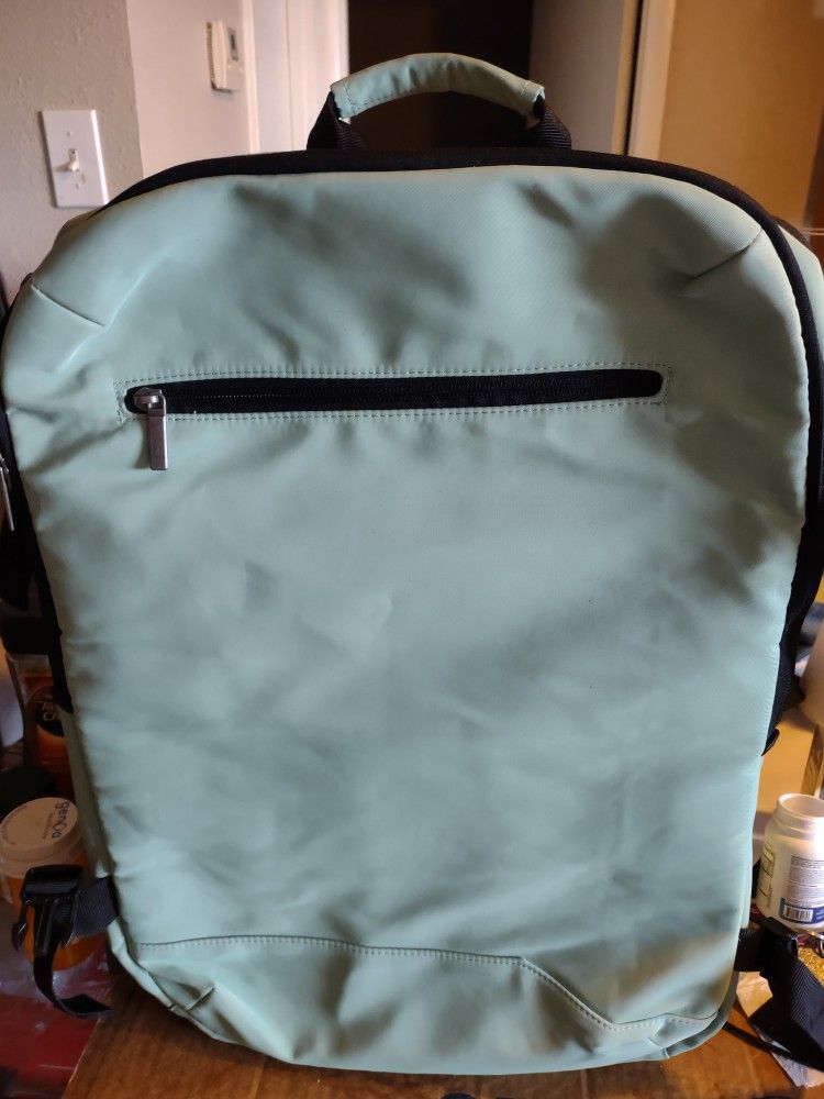 TRAVEL BACKPACK DARK IVY