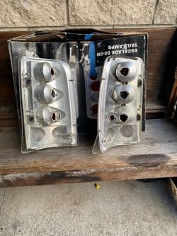Cadillac Escalade tail light