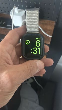 Apple Watch SE Gen 2