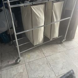 Laundry On Wheels