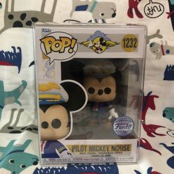 Pilot Mickey Mouse Funko