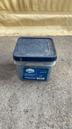 Quick build roofing nail with plastic round cap 1 1/4 inch