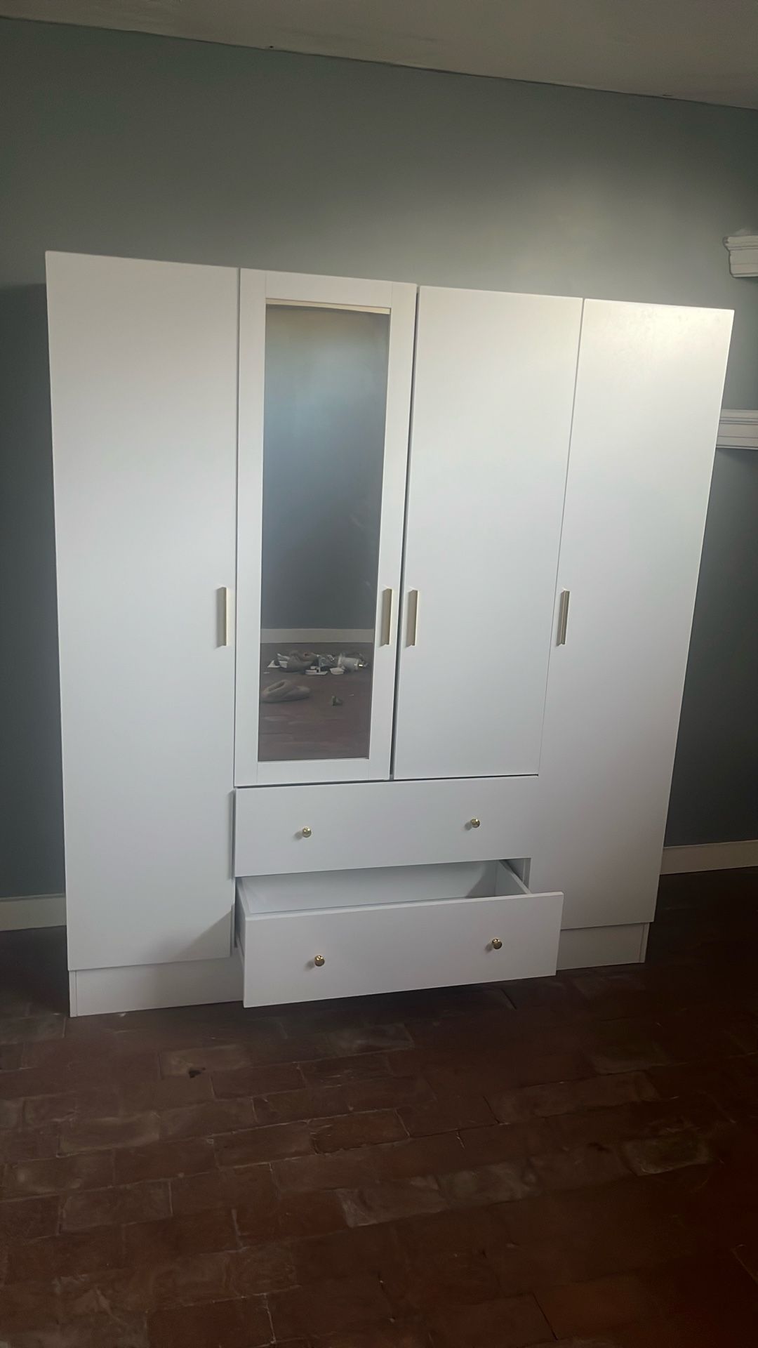 Dresser/ Wood Closet