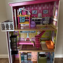 Kidkraft Doll House