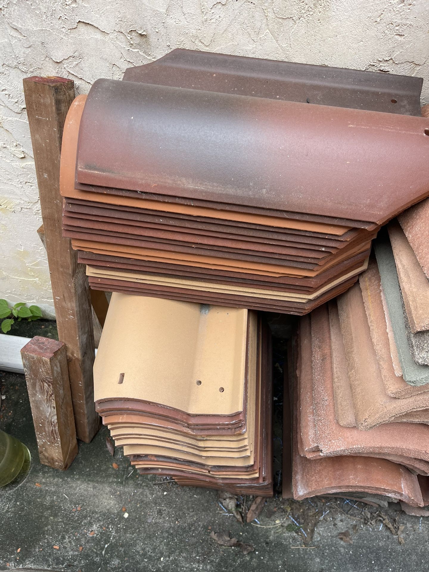 Roof Tiles For Sale