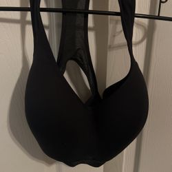 Under Armor Sports Bra 